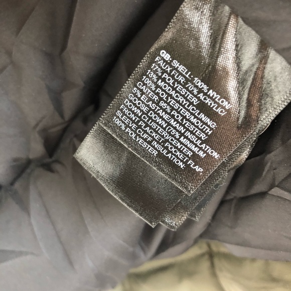 The North Face MEN’S MCMURDO PARKA - Picture 12 of 13